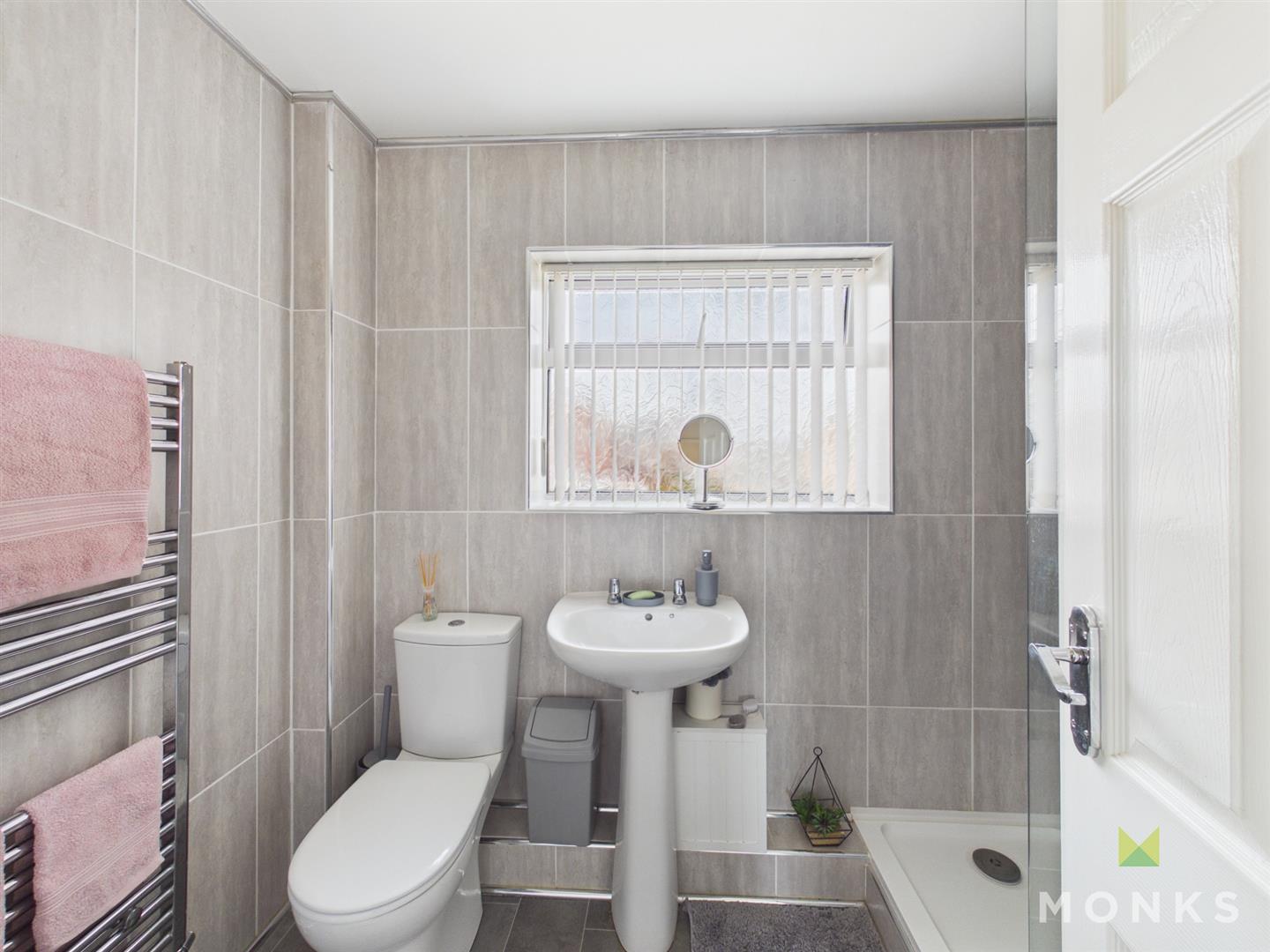 10 Ashfields Road, Shrewsbury, SY1 3SB For Sale